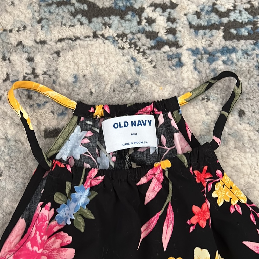 2 girls summer dress bundle - Picture 2 of 7